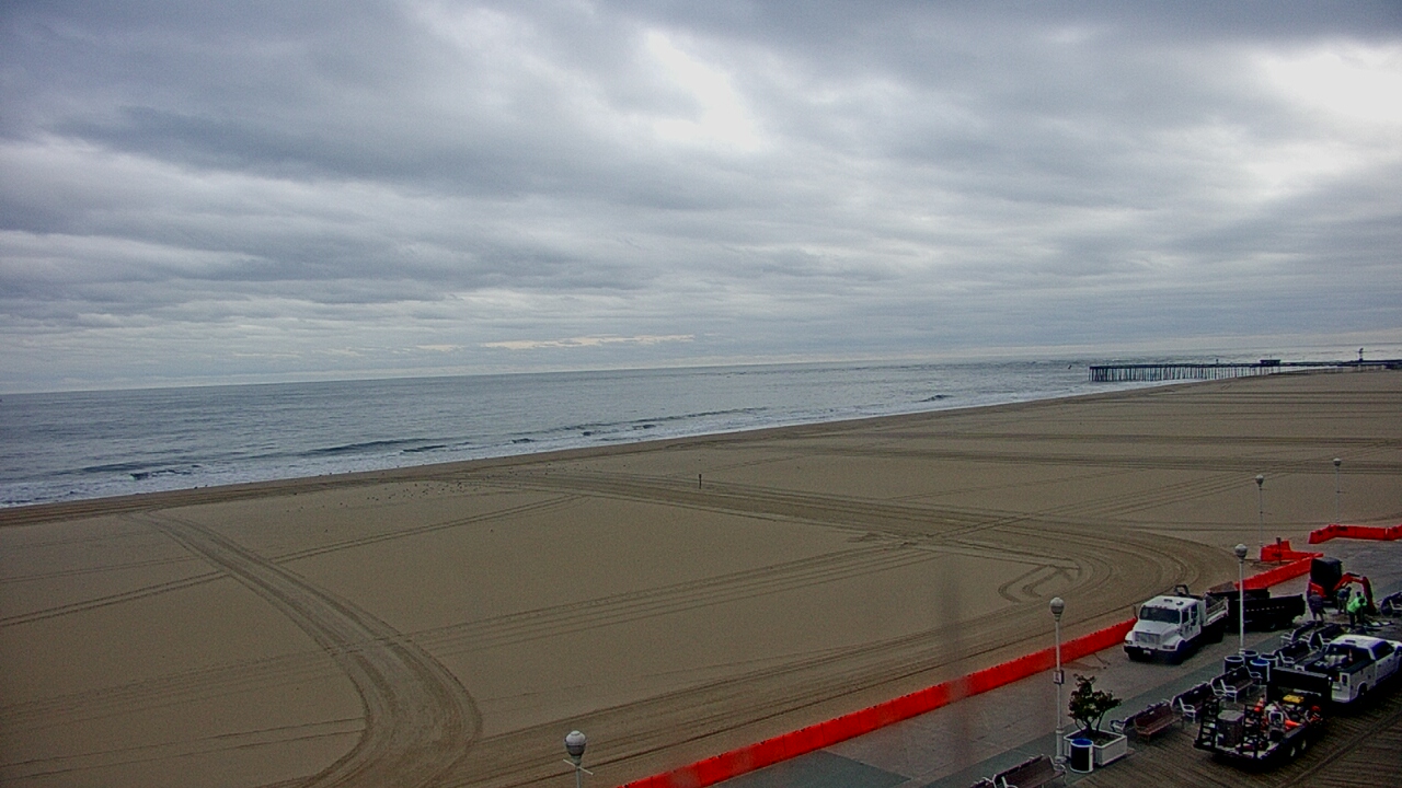 Thumbnail for current weather camera view from Plim Plaza Hotel in Ocean City, Maryland