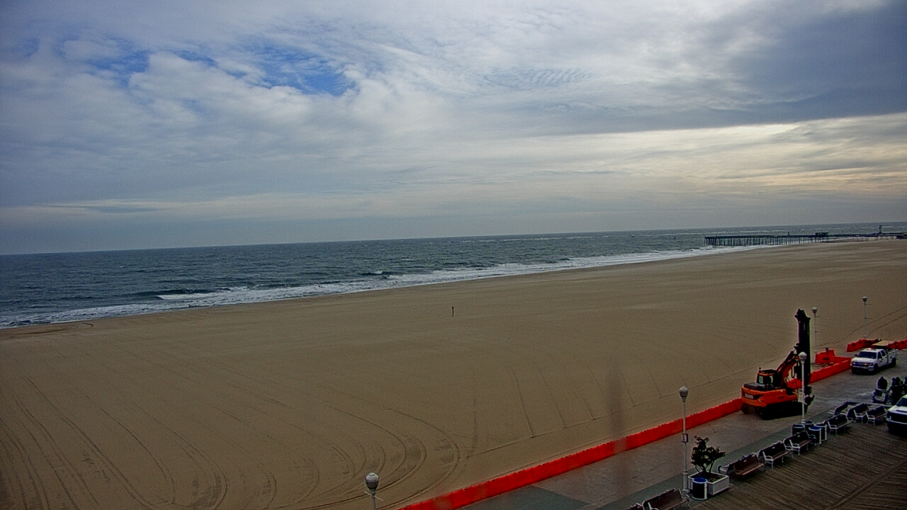 Thumbnail for current weather camera view from Plim Plaza Hotel in Ocean City, Maryland