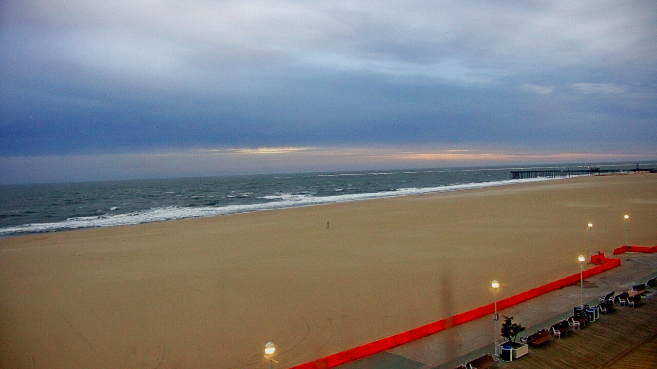 Thumbnail for current weather camera view from Plim Plaza Hotel in Ocean City, Maryland