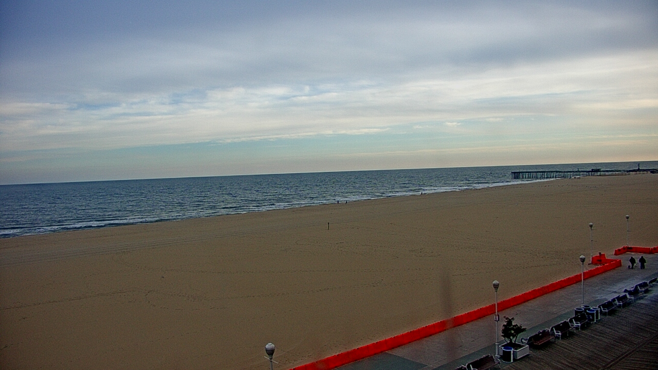 Thumbnail for current weather camera view from Plim Plaza Hotel in Ocean City, Maryland