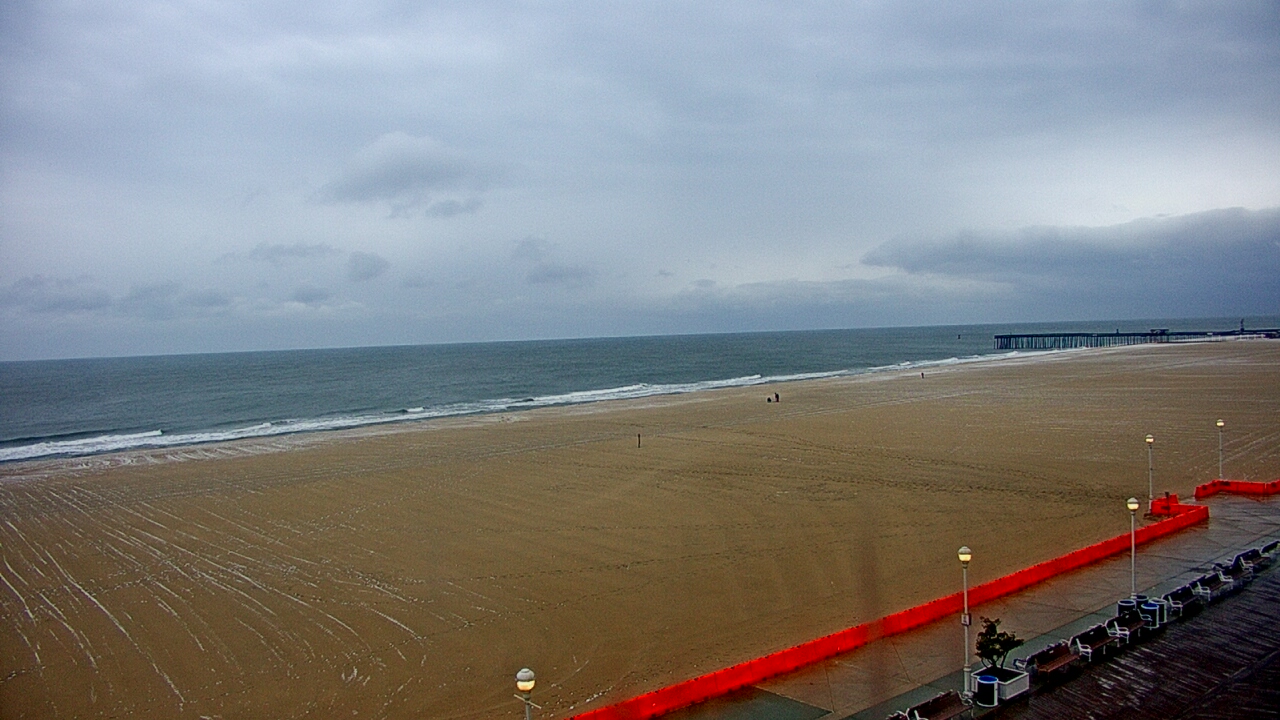 Thumbnail for current weather camera view from Plim Plaza Hotel in Ocean City, Maryland