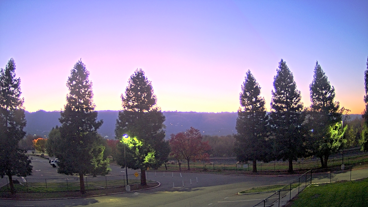 Thumbnail for current weather camera view from Pleasanton MS in Pleasanton, California