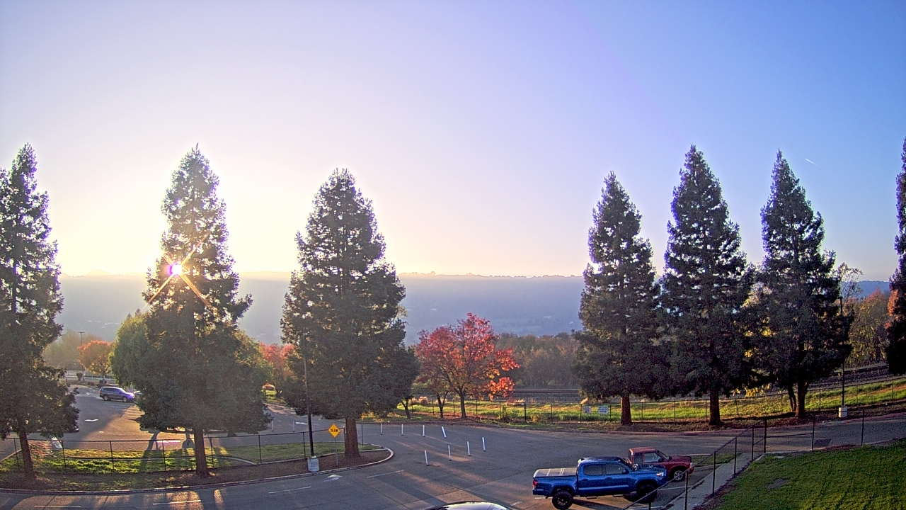 Thumbnail for current weather camera view from Pleasanton MS in Pleasanton, California