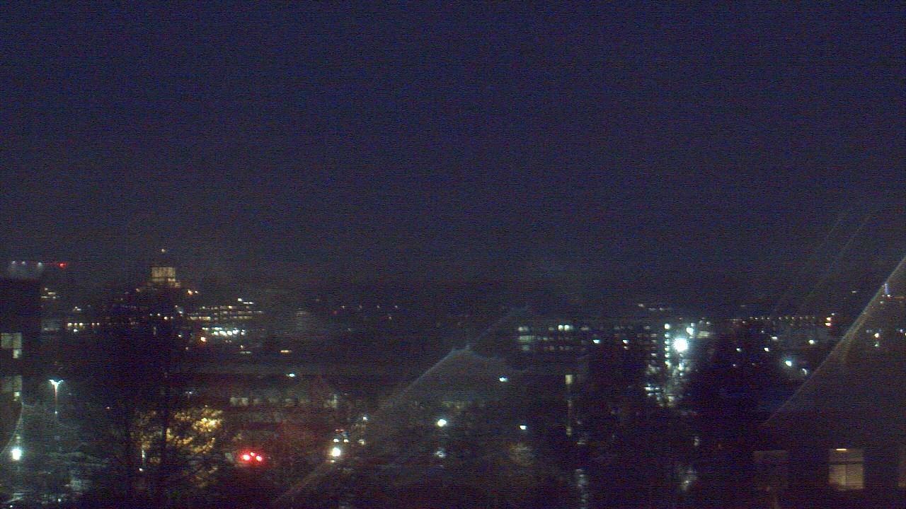 Thumbnail for current weather camera view from Avanti HS in Olympia, Washington