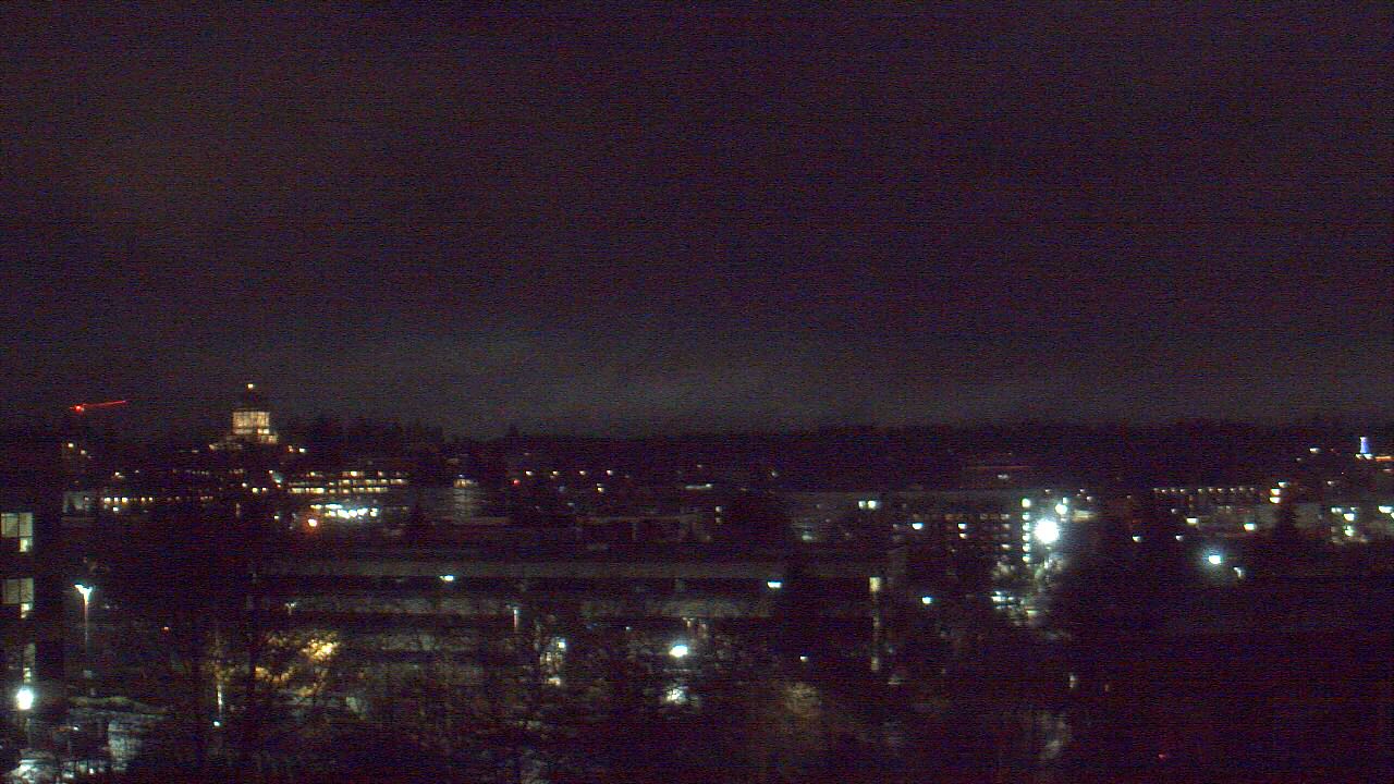 Thumbnail for current weather camera view from Avanti HS in Olympia, Washington