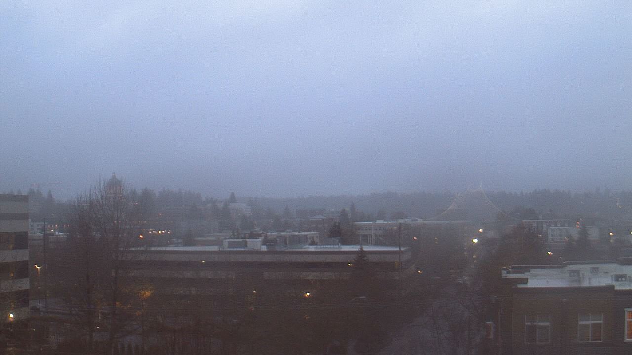 Thumbnail for current weather camera view from Avanti HS in Olympia, Washington