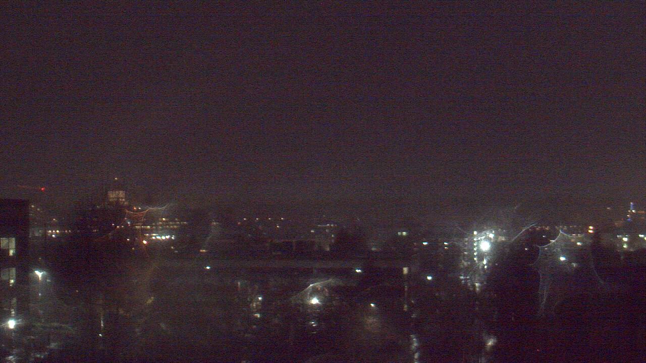 Thumbnail for current weather camera view from Avanti HS in Olympia, Washington