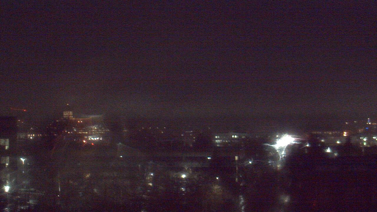 Thumbnail for current weather camera view from Avanti HS in Olympia, Washington