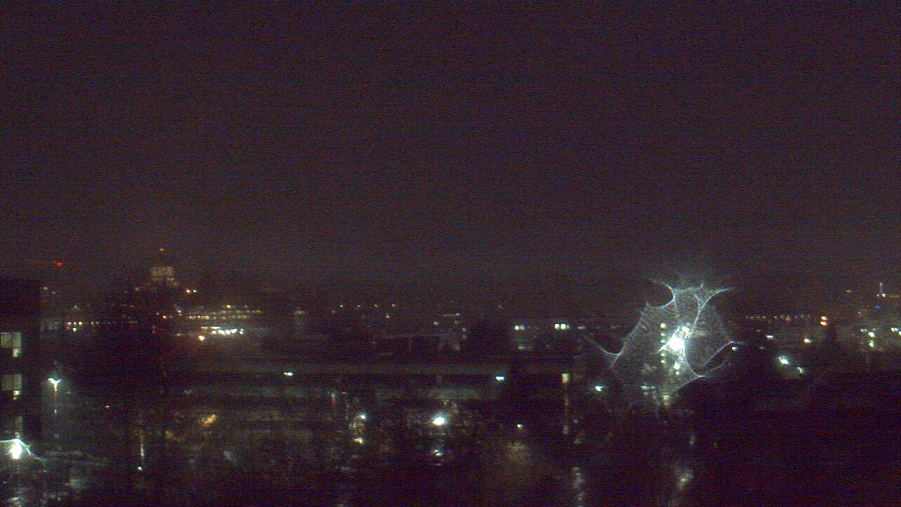 Thumbnail for current weather camera view from Avanti HS in Olympia, Washington