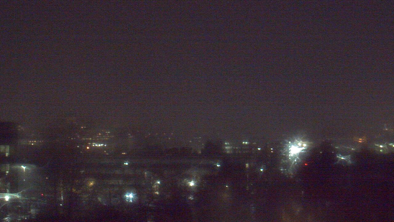 Thumbnail for current weather camera view from Avanti HS in Olympia, Washington