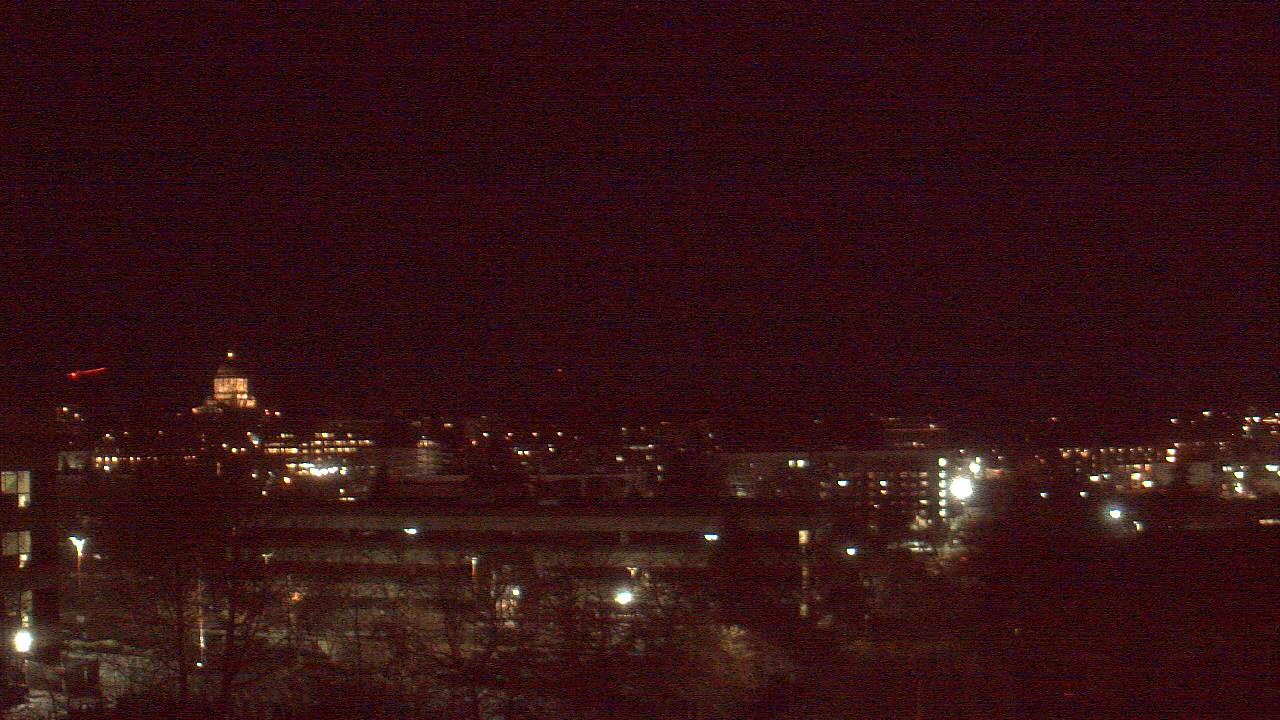 Thumbnail for current weather camera view from Avanti HS in Olympia, Washington