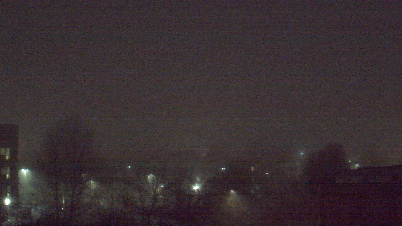 Thumbnail for current weather camera view from Avanti HS in Olympia, Washington