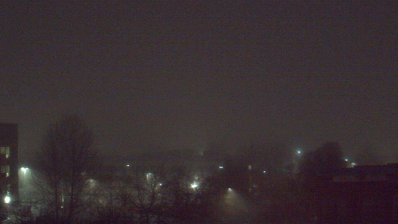 Thumbnail for current weather camera view from Avanti HS in Olympia, Washington