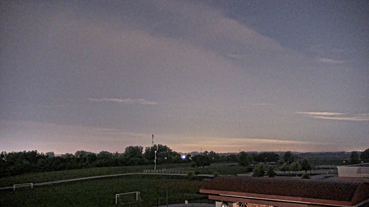 Thumbnail for current weather camera view from Orland SD 135 in Orland Park, Illinois