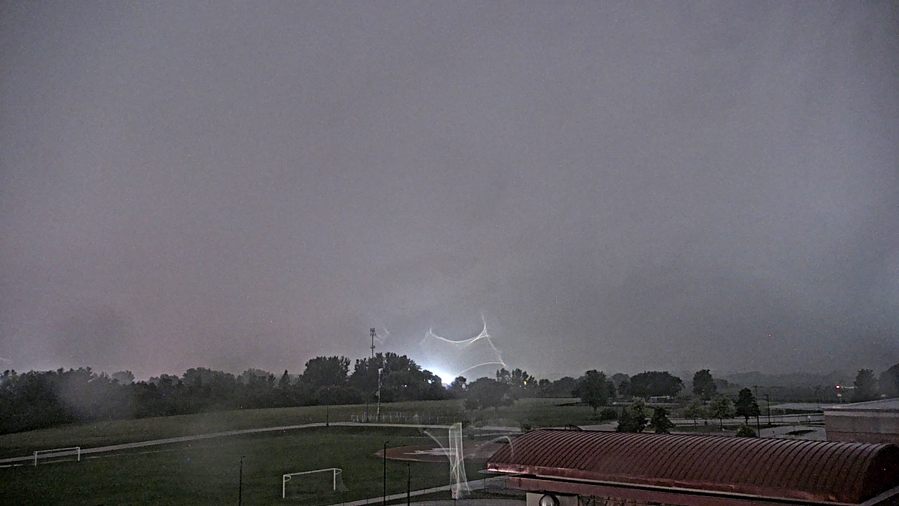 Thumbnail for current weather camera view from Orland SD 135 in Orland Park, Illinois