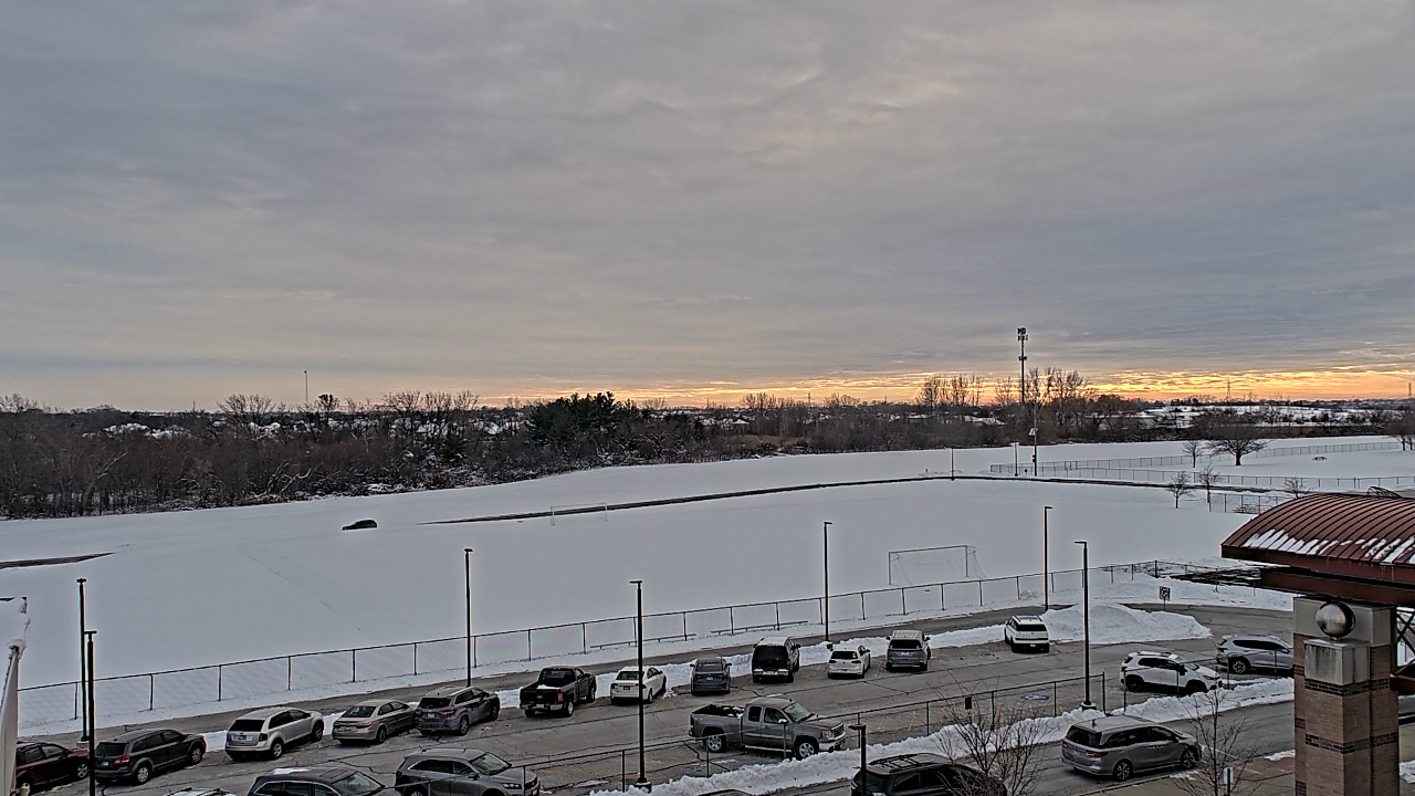 Thumbnail for current weather camera view from Orland SD 135 in Orland Park, Illinois