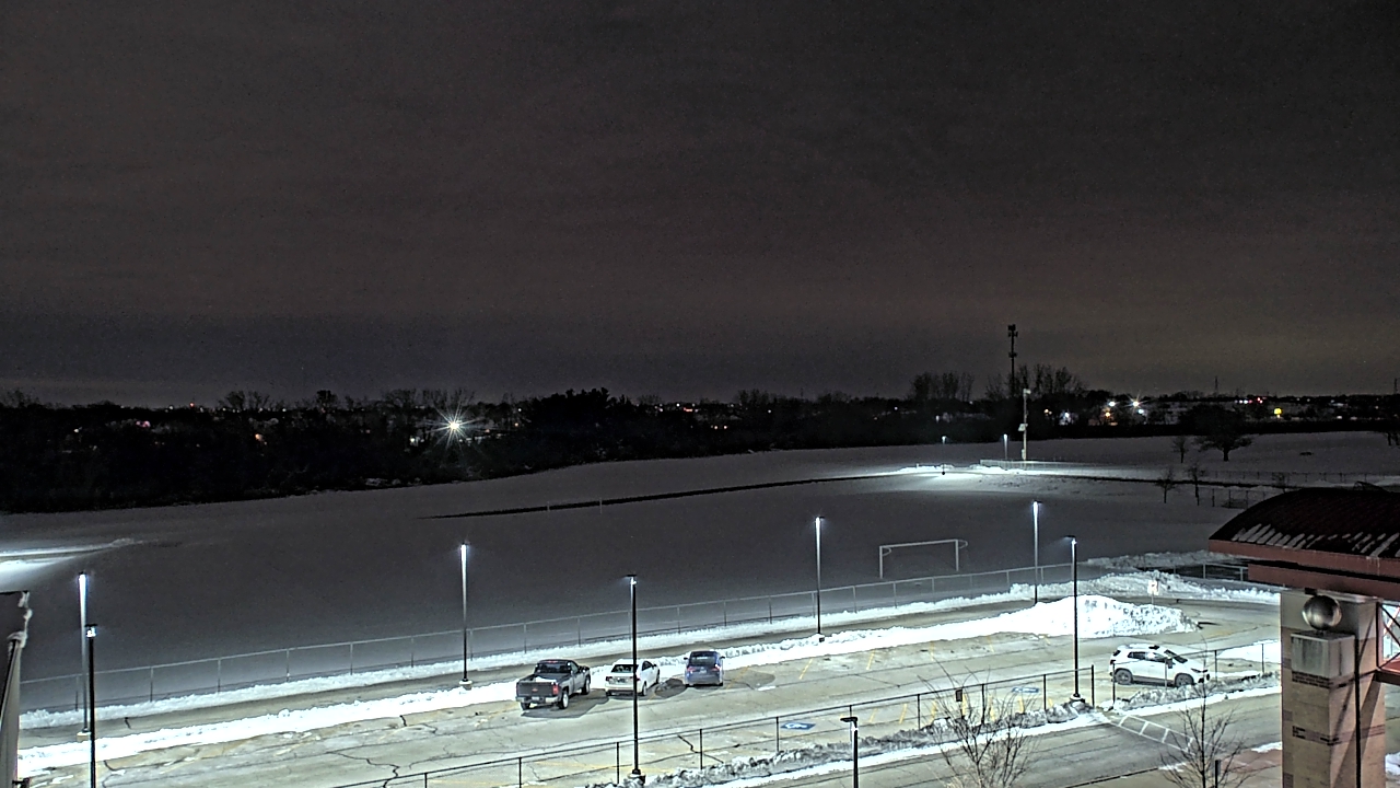 Thumbnail for current weather camera view from Orland SD 135 in Orland Park, Illinois