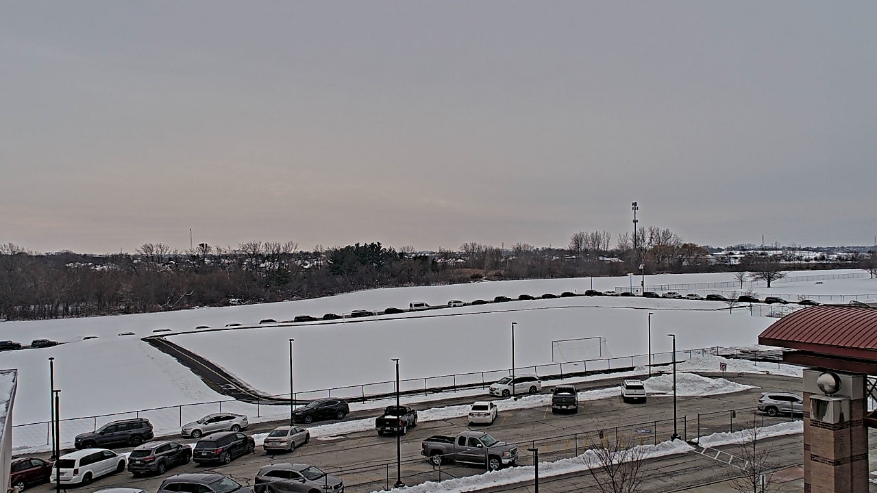 Thumbnail for current weather camera view from Orland SD 135 in Orland Park, Illinois