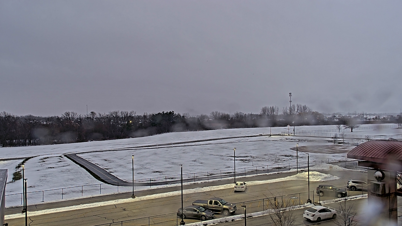 Thumbnail for current weather camera view from Orland SD 135 in Orland Park, Illinois