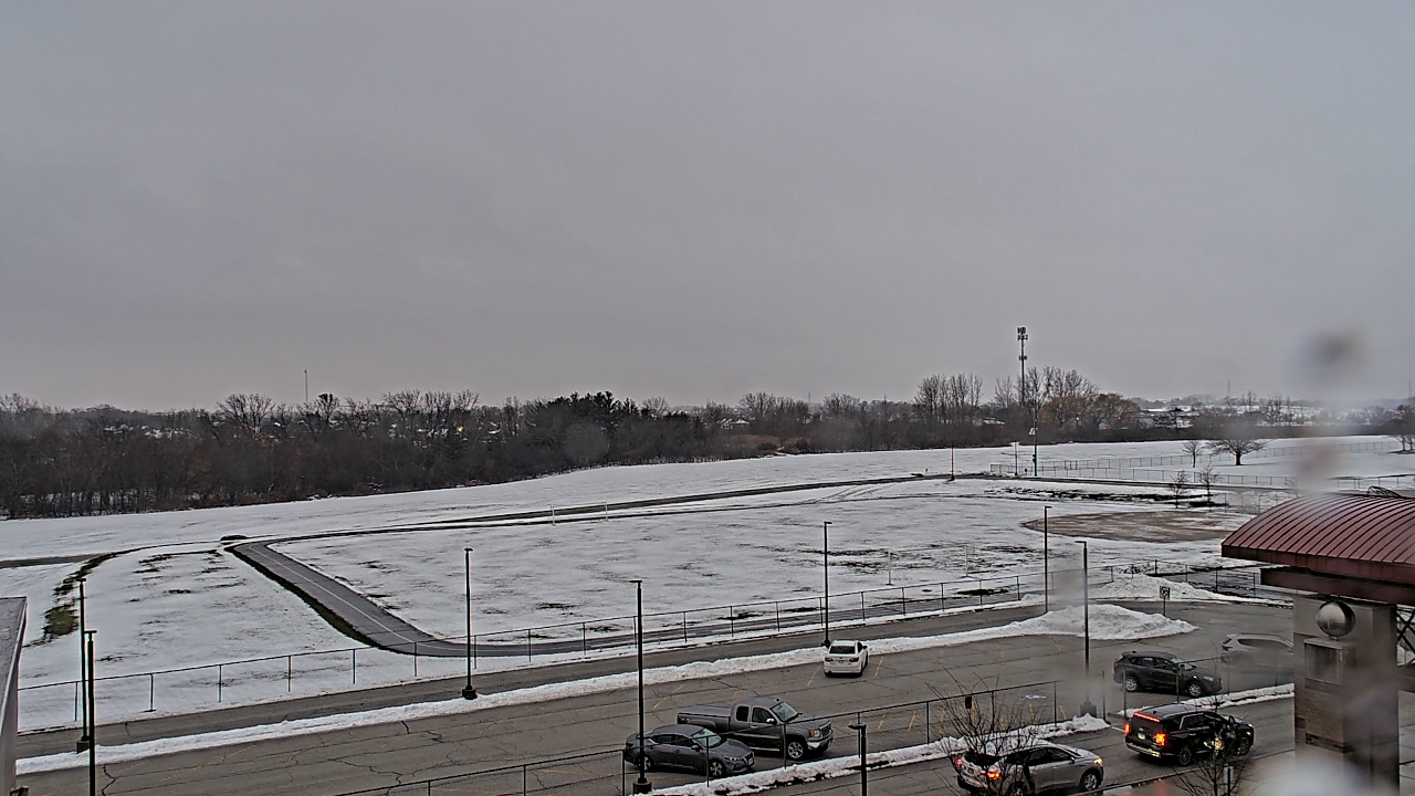 Thumbnail for current weather camera view from Orland SD 135 in Orland Park, Illinois