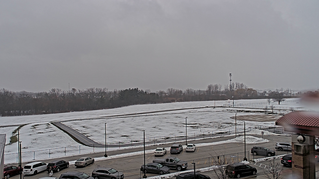 Thumbnail for current weather camera view from Orland SD 135 in Orland Park, Illinois