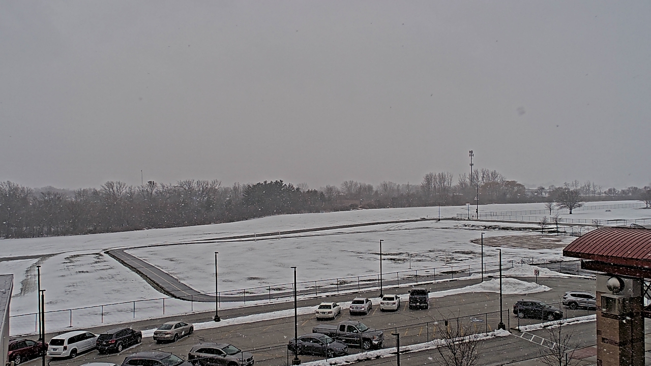 Thumbnail for current weather camera view from Orland SD 135 in Orland Park, Illinois