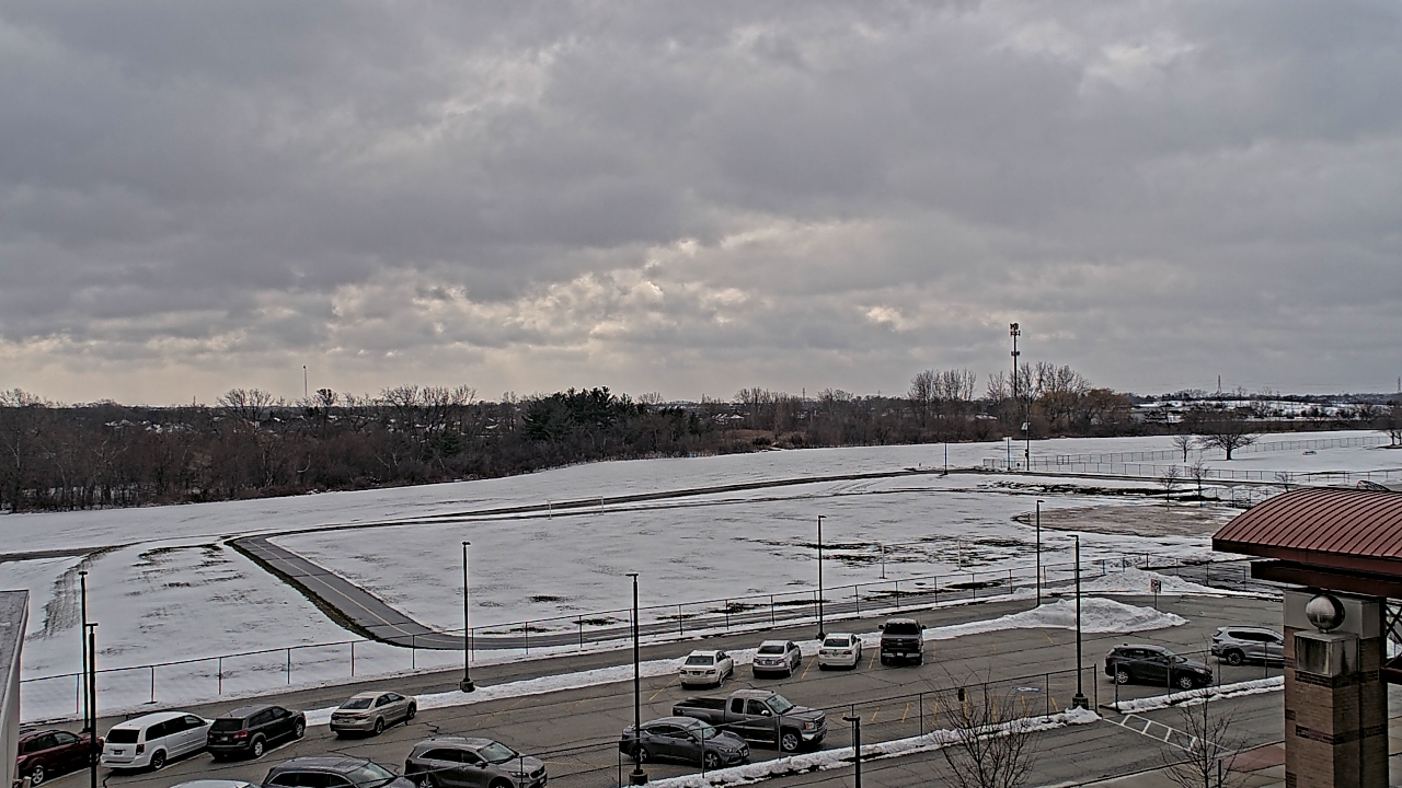 Thumbnail for current weather camera view from Orland SD 135 in Orland Park, Illinois