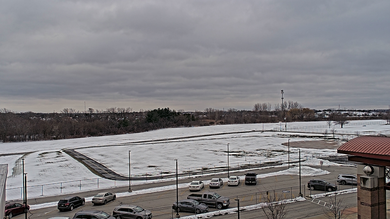 Thumbnail for current weather camera view from Orland SD 135 in Orland Park, Illinois