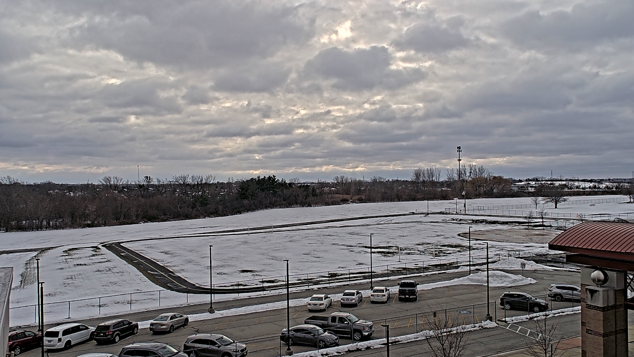 Thumbnail for current weather camera view from Orland SD 135 in Orland Park, Illinois