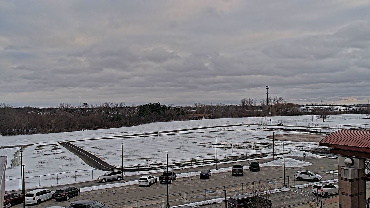 Thumbnail for current weather camera view from Orland SD 135 in Orland Park, Illinois