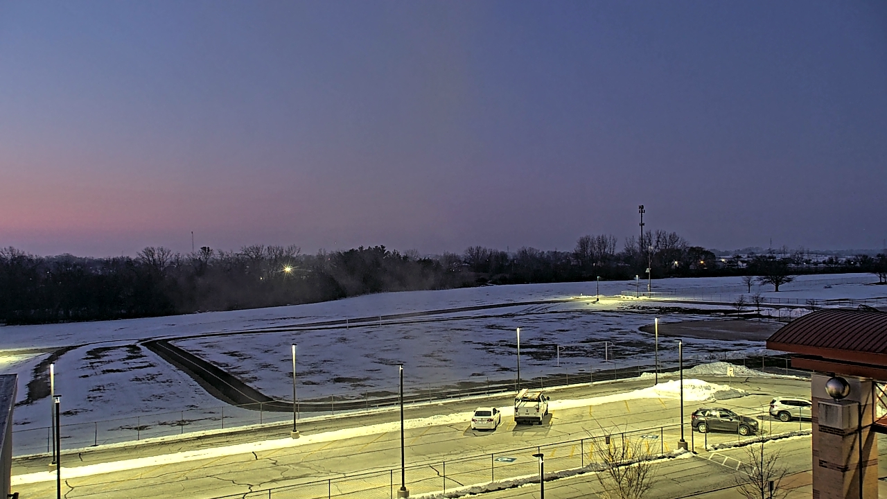 Thumbnail for current weather camera view from Orland SD 135 in Orland Park, Illinois