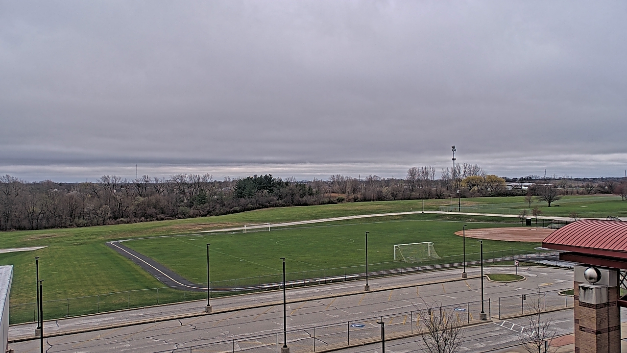 Thumbnail for current weather camera view from Orland SD 135 in Orland Park, Illinois