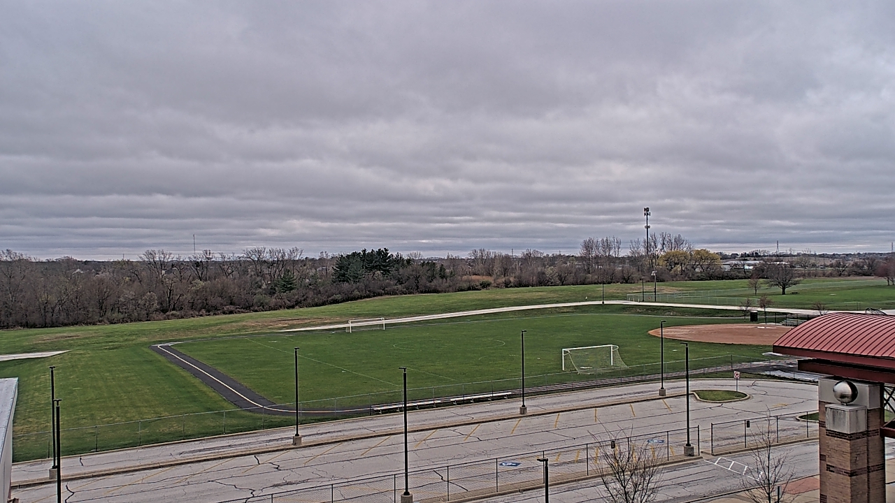 Thumbnail for current weather camera view from Orland SD 135 in Orland Park, Illinois