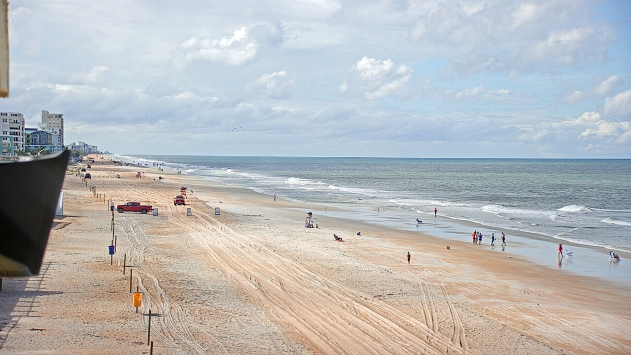 Thumbnail for current weather camera view from Cardinal Ormond Lifeguard Station 2 in Ormond Beach, Florida