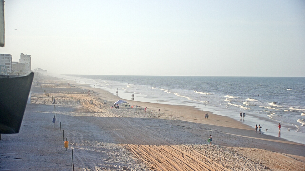 Thumbnail for current weather camera view from Cardinal Ormond Lifeguard Station 2 in Ormond Beach, Florida