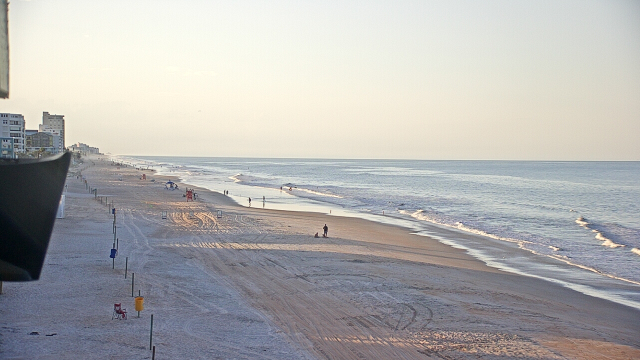 Thumbnail for current weather camera view from Cardinal Ormond Lifeguard Station 2 in Ormond Beach, Florida
