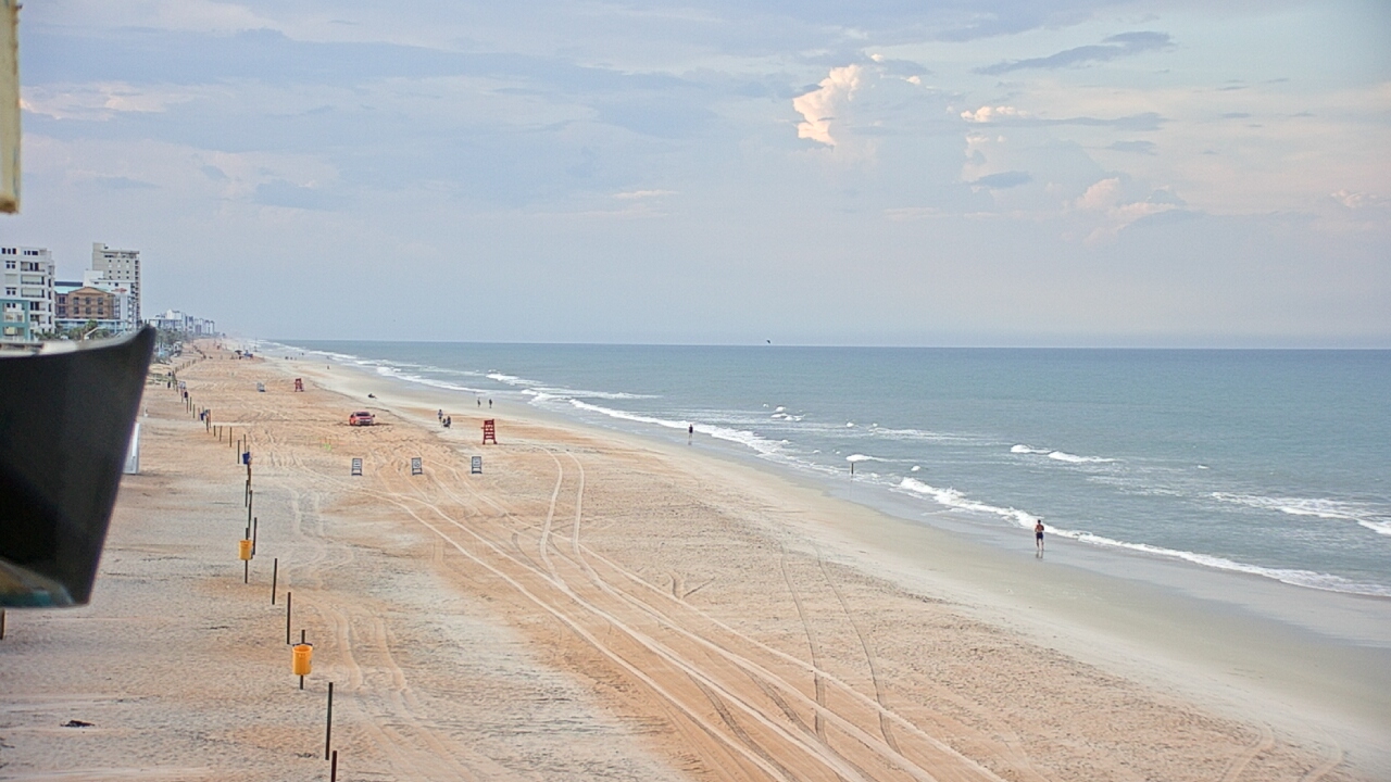 Thumbnail for current weather camera view from Cardinal Ormond Lifeguard Station 2 in Ormond Beach, Florida