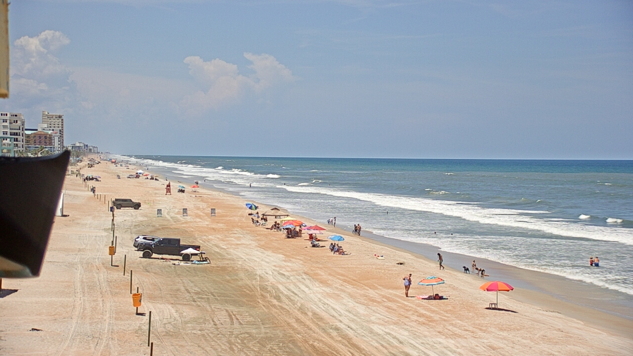 Thumbnail for current weather camera view from Cardinal Ormond Lifeguard Station 2 in Ormond Beach, Florida