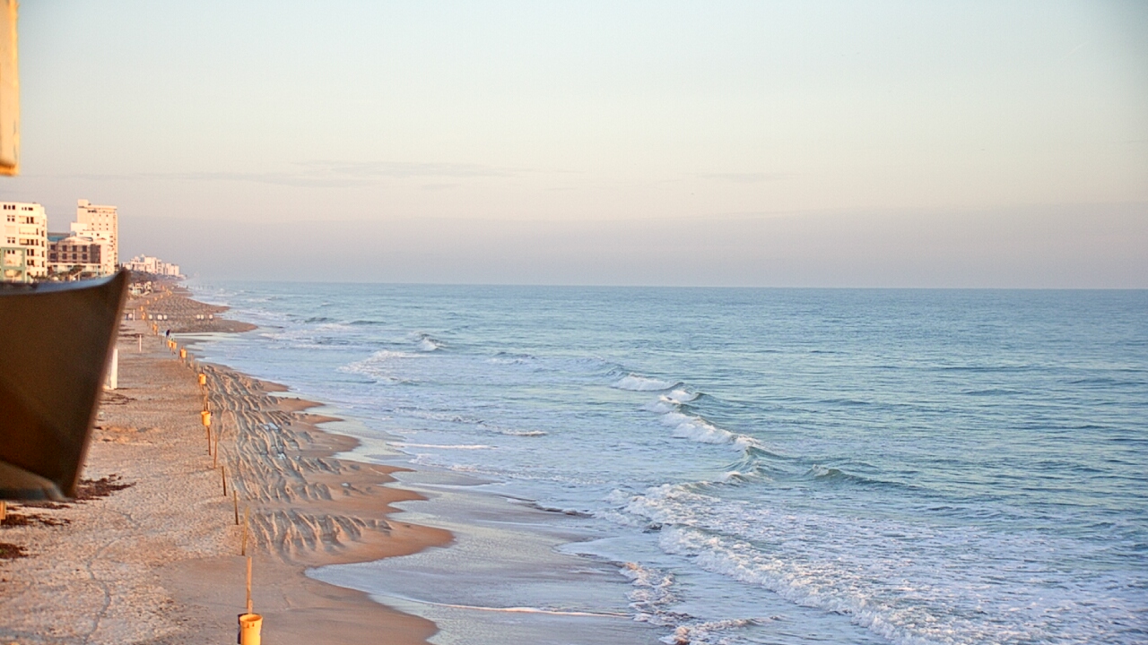 Thumbnail for current weather camera view from Cardinal Ormond Lifeguard Station 2 in Ormond Beach, Florida