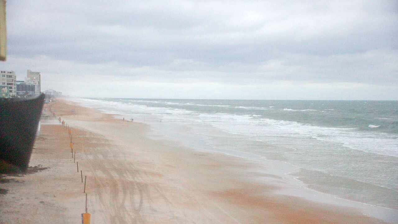 Thumbnail for current weather camera view from Cardinal Ormond Lifeguard Station 2 in Ormond Beach, Florida