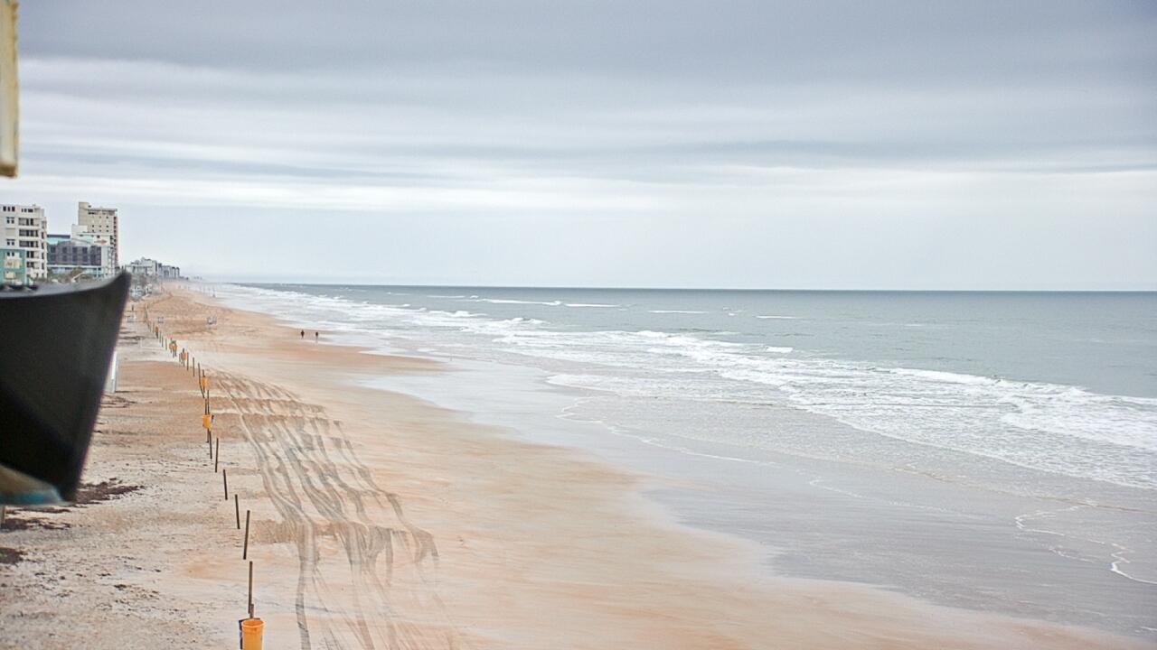 Thumbnail for current weather camera view from Cardinal Ormond Lifeguard Station 2 in Ormond Beach, Florida