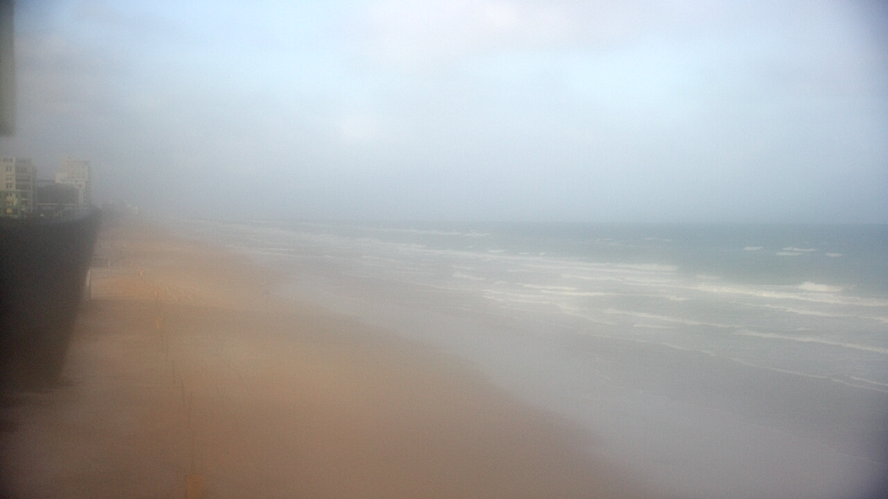 Thumbnail for current weather camera view from Cardinal Ormond Lifeguard Station 2 in Ormond Beach, Florida