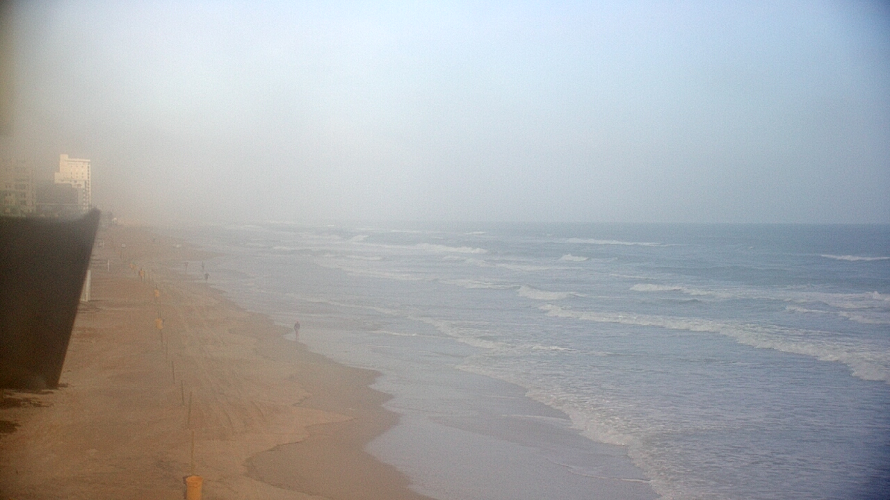 Thumbnail for current weather camera view from Cardinal Ormond Lifeguard Station 2 in Ormond Beach, Florida