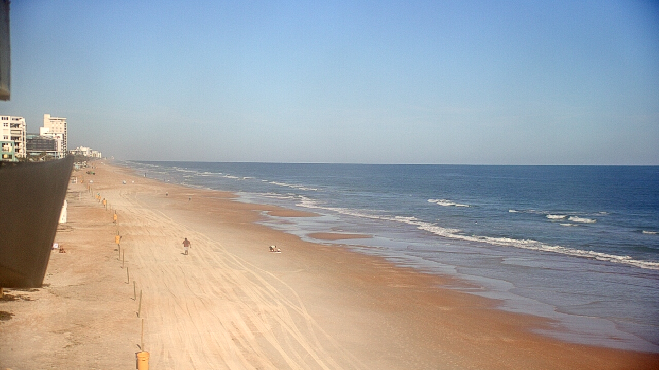 Thumbnail for current weather camera view from Cardinal Ormond Lifeguard Station 2 in Ormond Beach, Florida