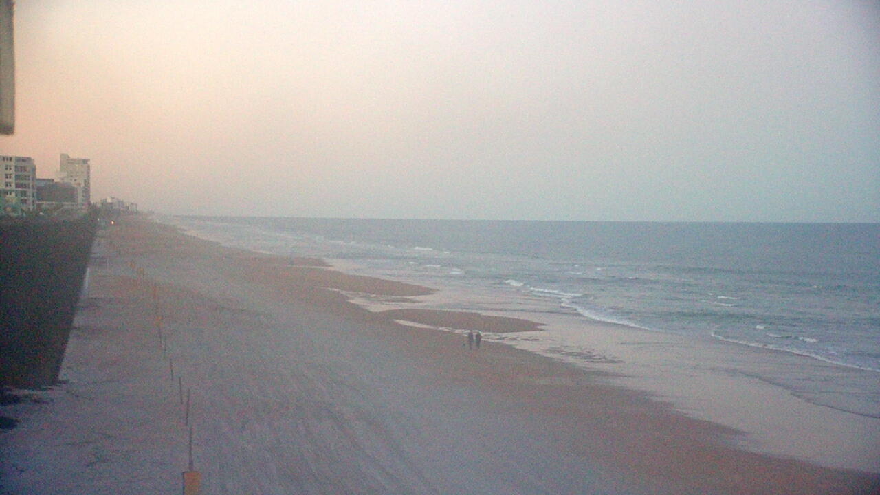 Thumbnail for current weather camera view from Cardinal Ormond Lifeguard Station 2 in Ormond Beach, Florida