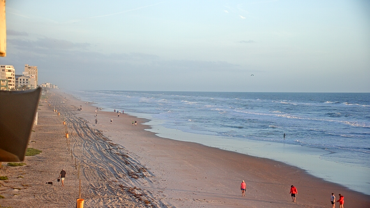 Thumbnail for current weather camera view from Cardinal Ormond Lifeguard Station 2 in Ormond Beach, Florida