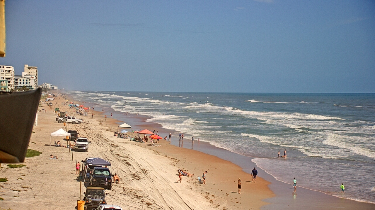 Thumbnail for current weather camera view from Cardinal Ormond Lifeguard Station 2 in Ormond Beach, Florida