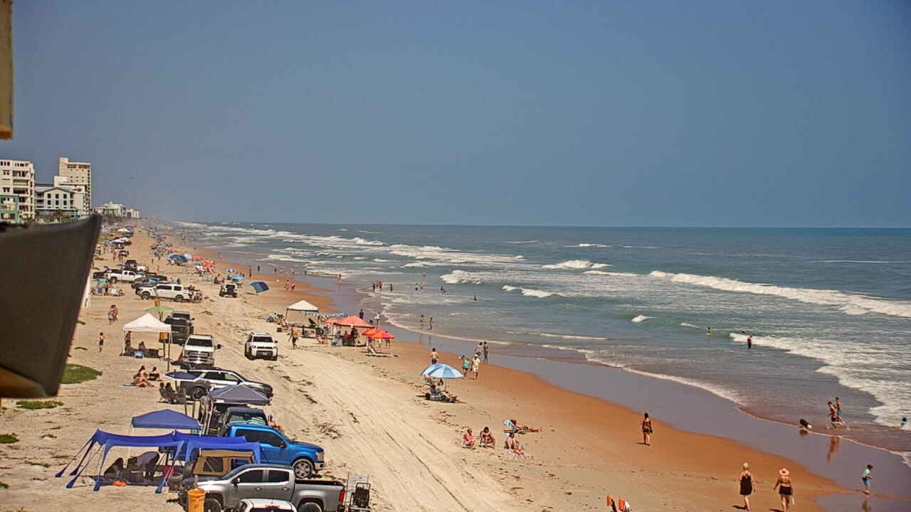 Thumbnail for current weather camera view from Cardinal Ormond Lifeguard Station 2 in Ormond Beach, Florida