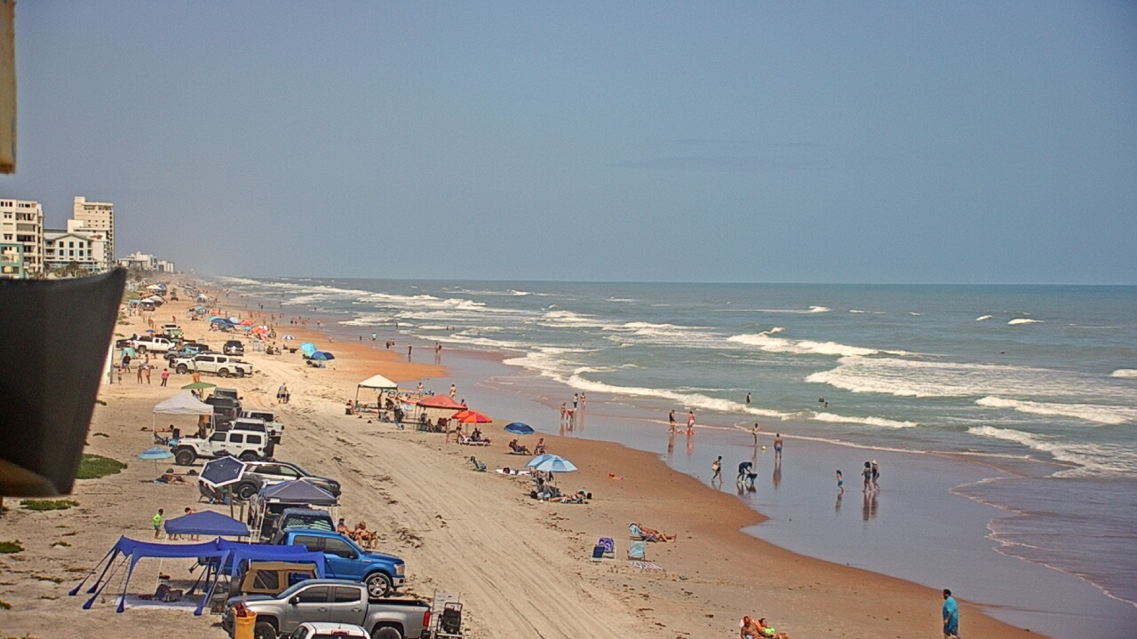 Thumbnail for current weather camera view from Cardinal Ormond Lifeguard Station 2 in Ormond Beach, Florida
