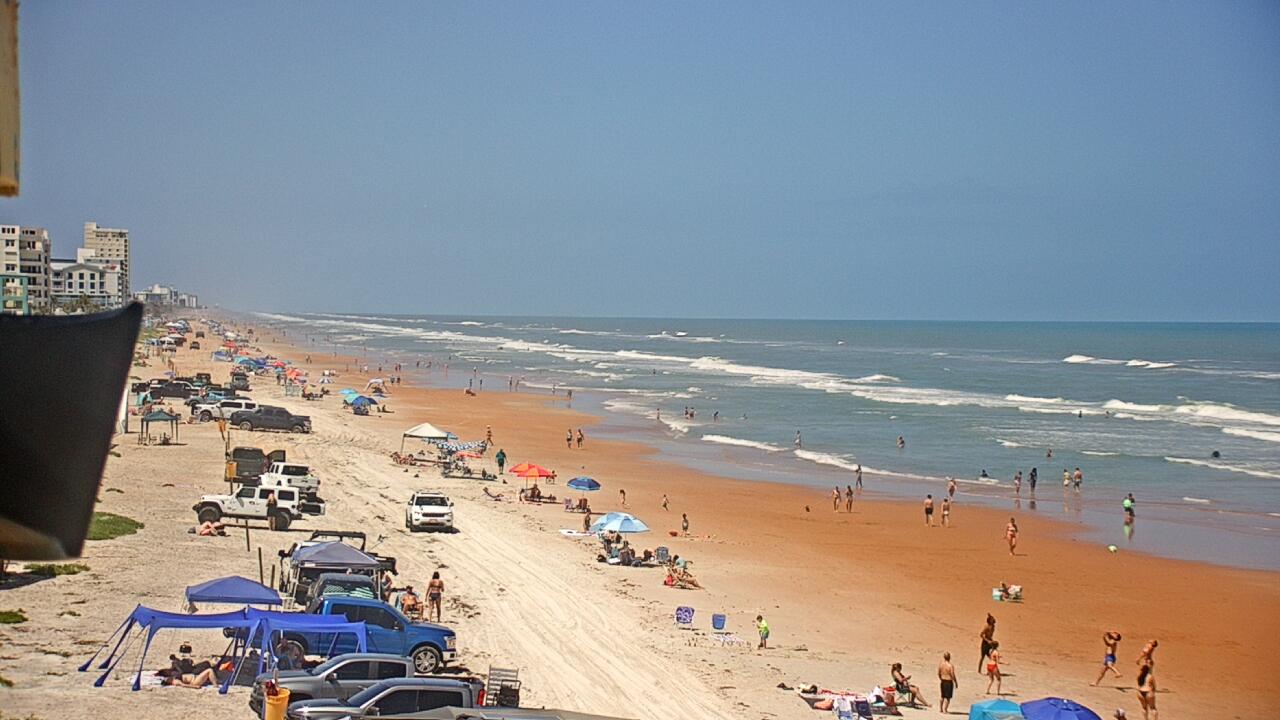 Thumbnail for current weather camera view from Cardinal Ormond Lifeguard Station 2 in Ormond Beach, Florida